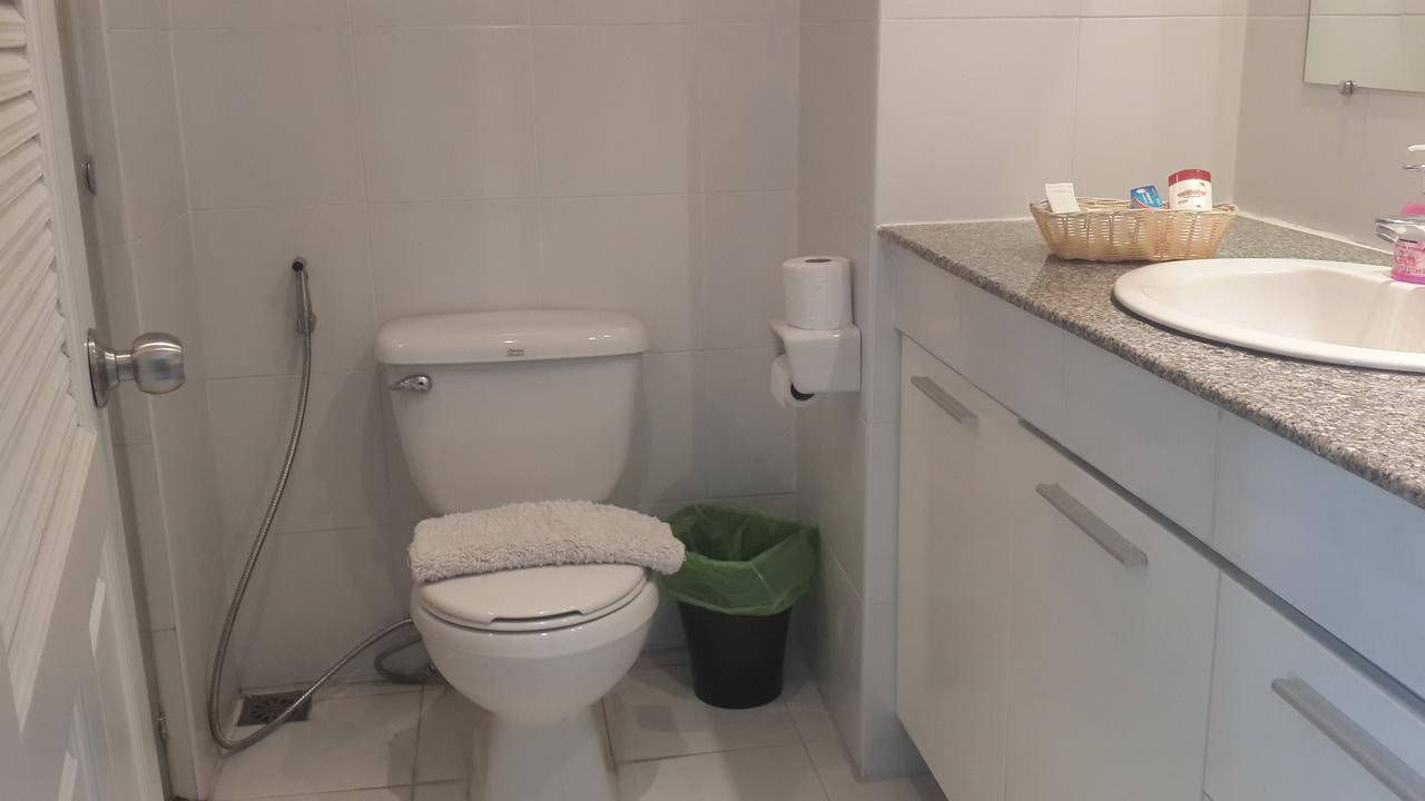 View Talay 6 Pattaya Apartment Exterior photo